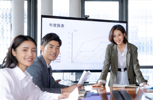 淺析商務(wù)英語(yǔ)翻譯與英語(yǔ)翻譯之間的區(qū)別